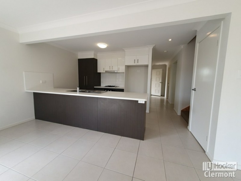 Unit 8/47 Mcdonald Flat Road, Clermont QLD 4721