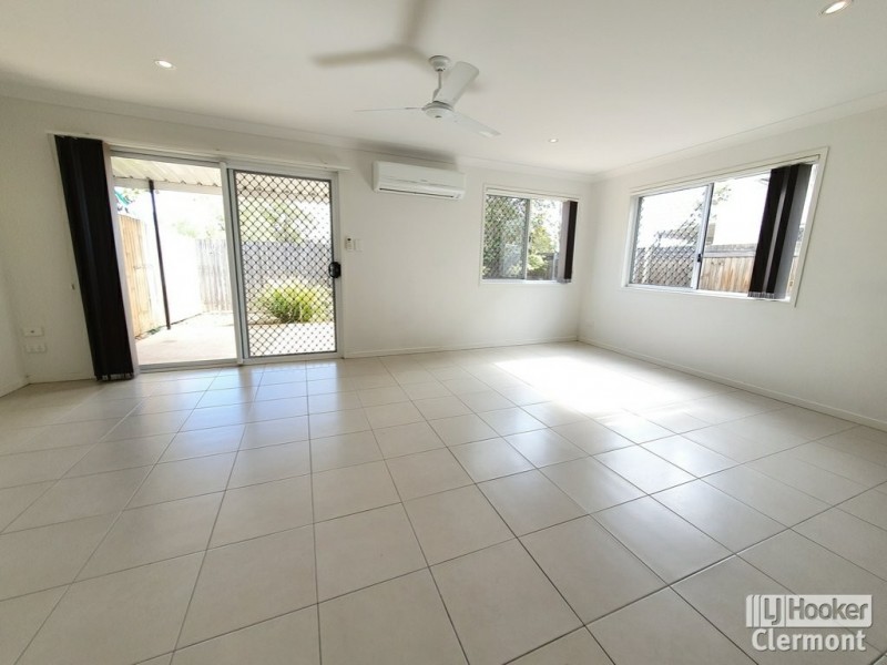 Unit 8/47 Mcdonald Flat Road, Clermont QLD 4721