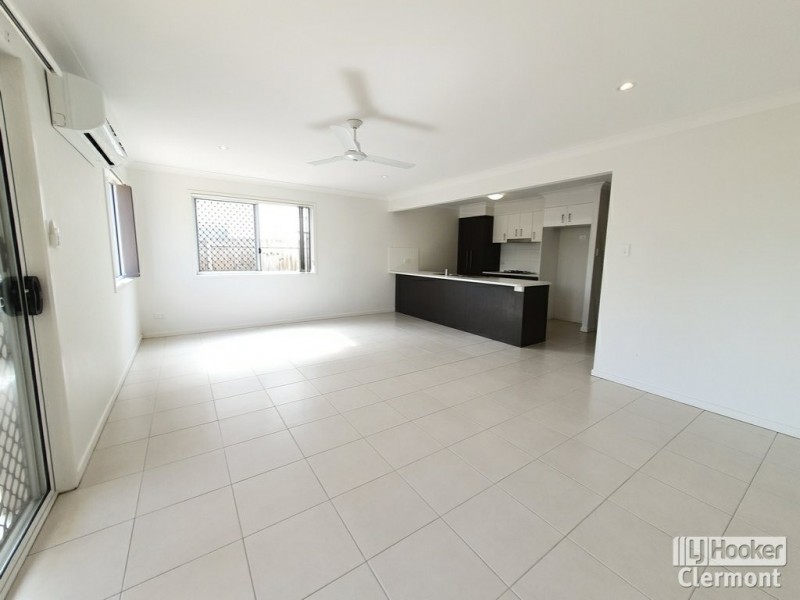 Unit 8/47 Mcdonald Flat Road, Clermont QLD 4721