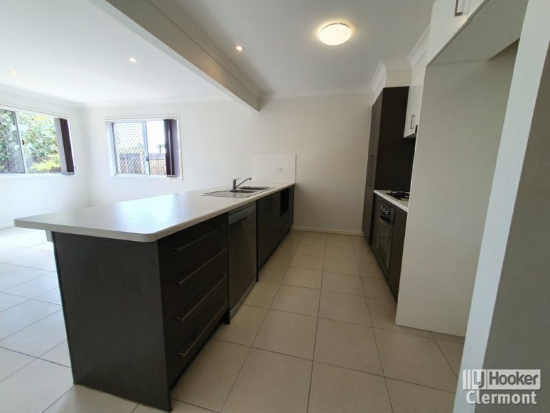 Unit 8/47 Mcdonald Flat Road, Clermont QLD 4721