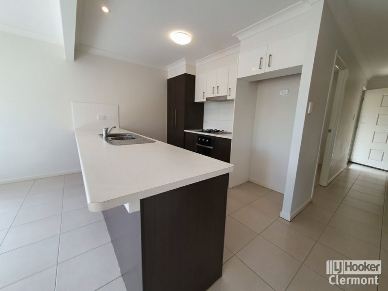 Unit 8/47 Mcdonald Flat Road, Clermont QLD 4721