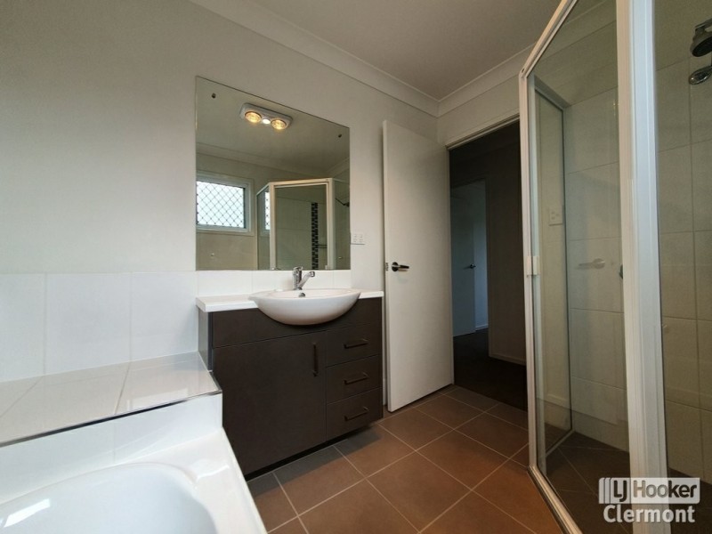 Unit 8/47 Mcdonald Flat Road, Clermont QLD 4721