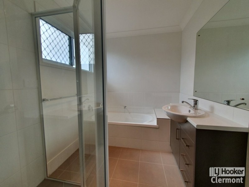 Unit 8/47 Mcdonald Flat Road, Clermont QLD 4721