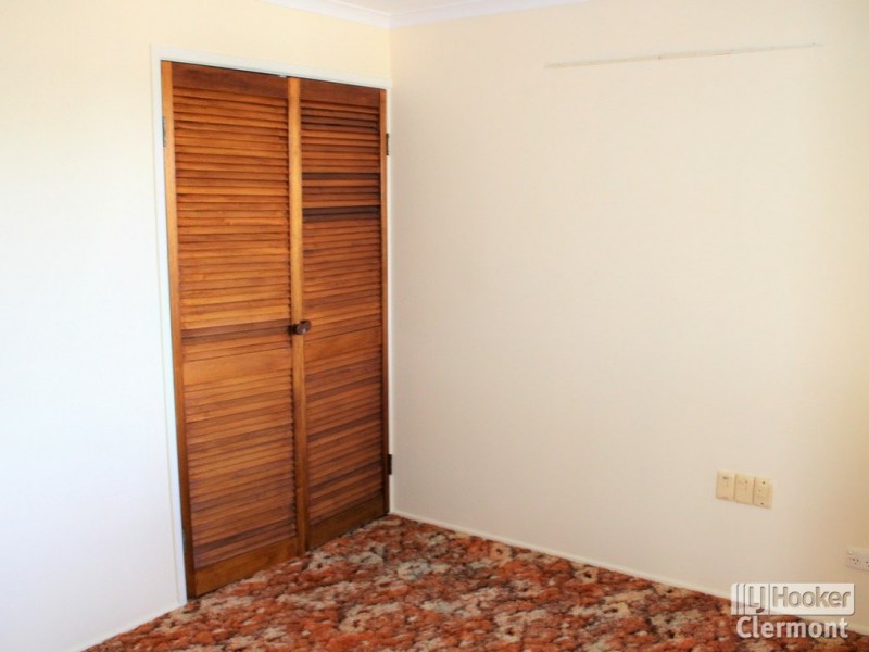 9 Blamey Street, Clermont QLD 4721