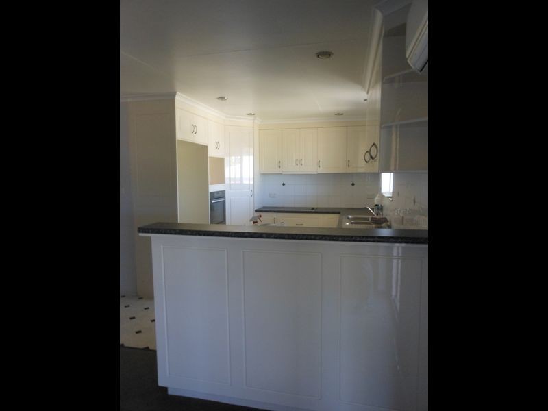 18 Box Street, Clermont QLD 4721