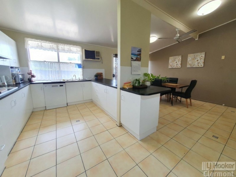 2 Daintree Street, Clermont QLD 4721
