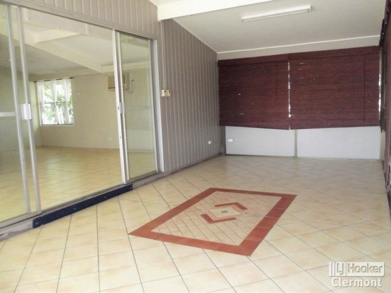 2 Daintree Street, Clermont QLD 4721