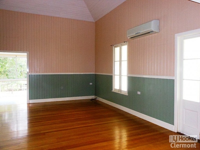 70 Cotton Patch Lane, Clermont QLD 4721