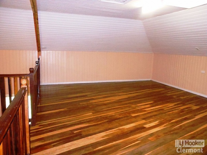 70 Cotton Patch Lane, Clermont QLD 4721