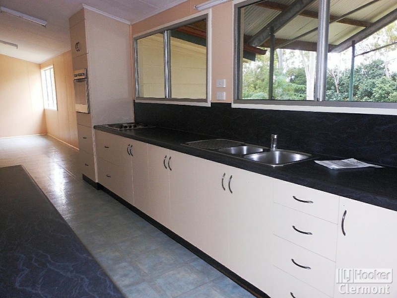 70 Cotton Patch Lane, Clermont QLD 4721