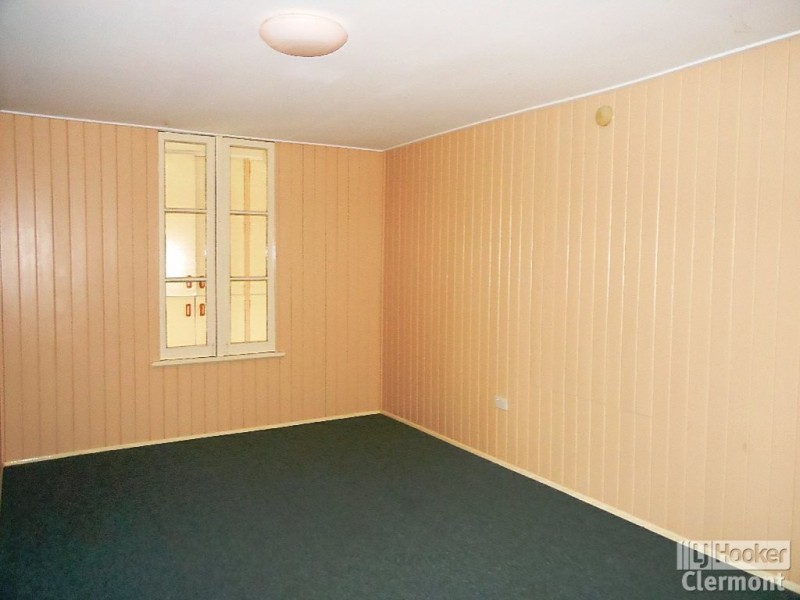 70 Cotton Patch Lane, Clermont QLD 4721