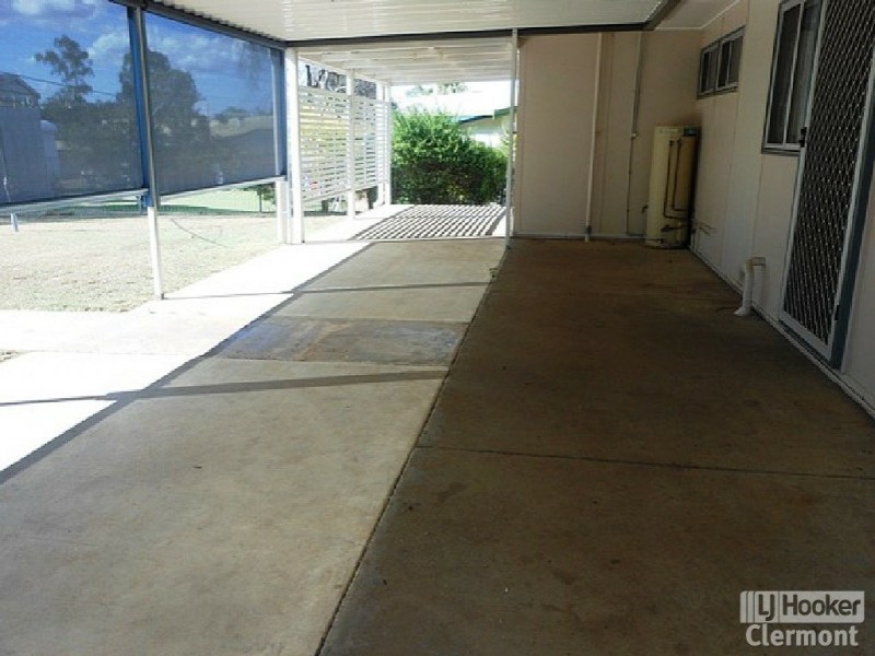 3 Collins Street, Clermont QLD 4721