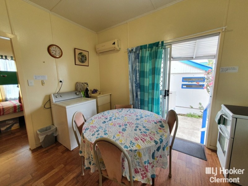 2 Kitchener Street, Clermont QLD 4721