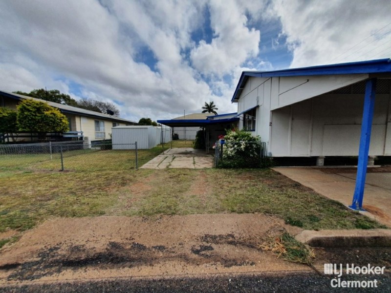 2 Kitchener Street, Clermont QLD 4721