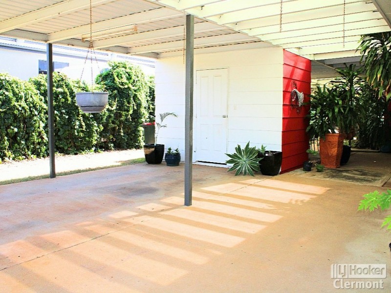 63 Carina Crescent, Clermont QLD 4721