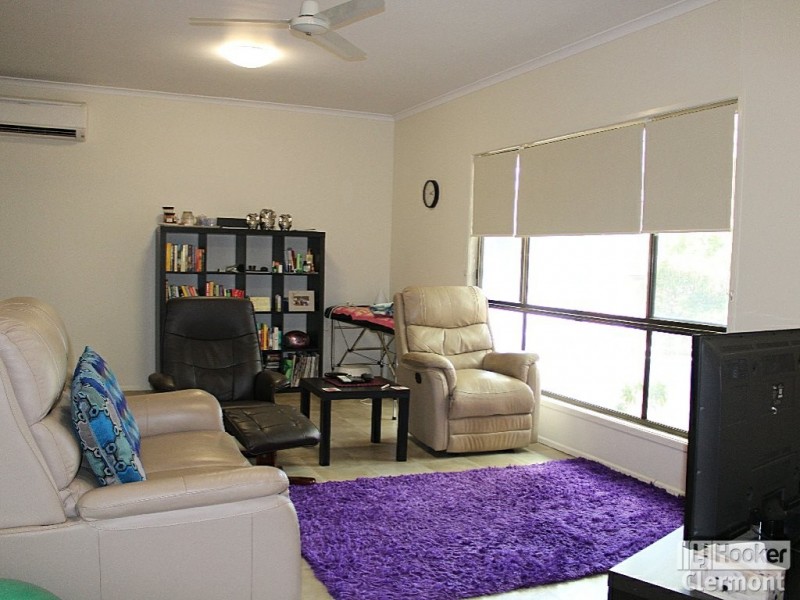 63 Carina Crescent, Clermont QLD 4721