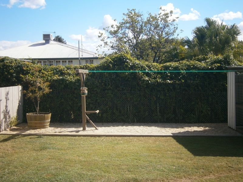 16 Sirius Street, Clermont QLD 4721