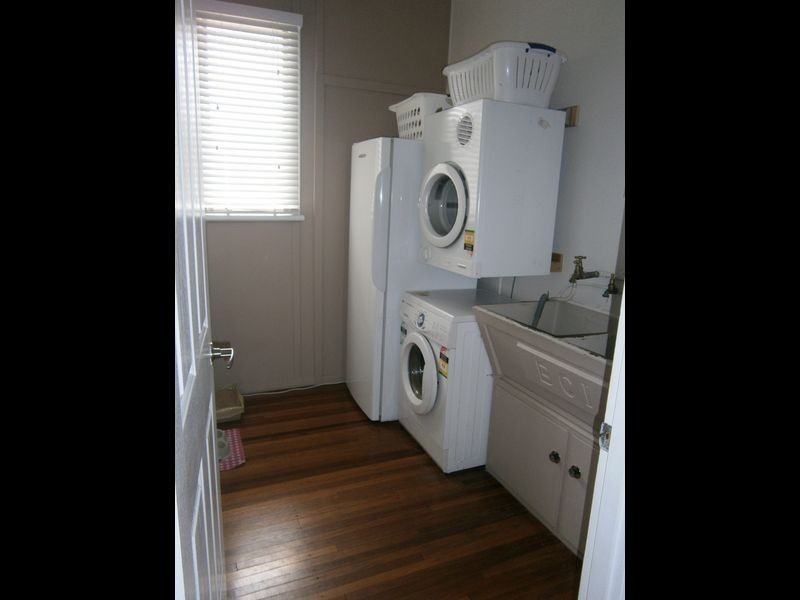 16 Sirius Street, Clermont QLD 4721