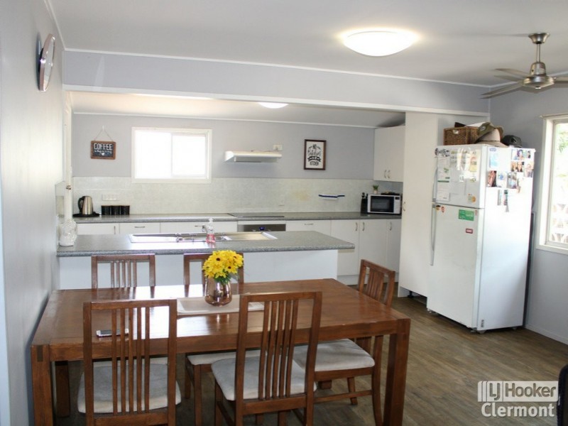 40 Monash Street, Clermont QLD 4721