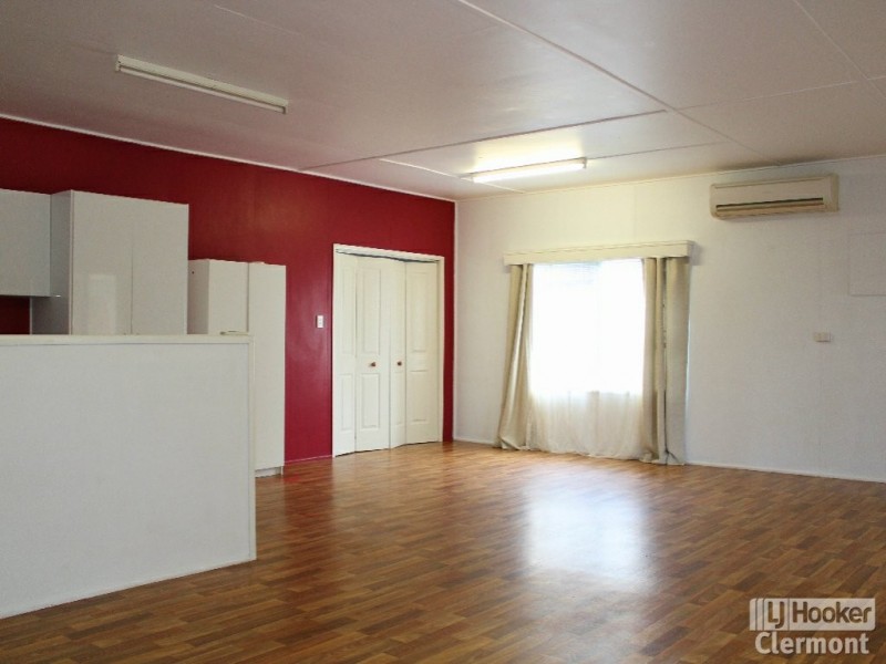 28 Beatty Street, Clermont QLD 4721