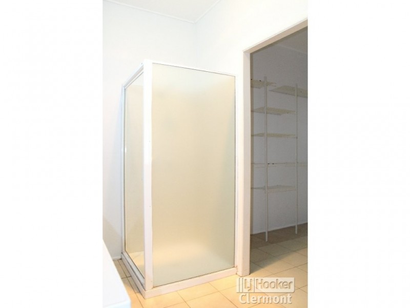 28 Beatty Street, Clermont QLD 4721