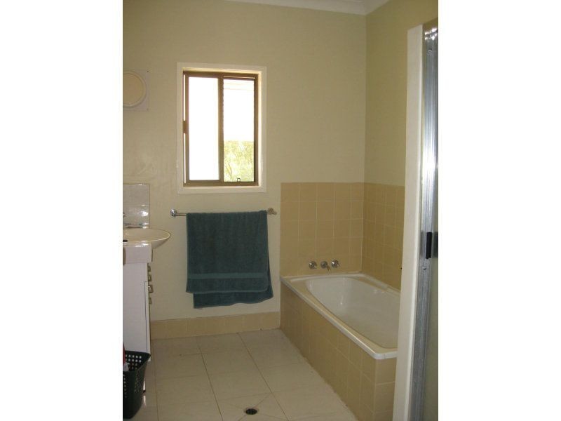 69 Francis Street, Clermont QLD 4721