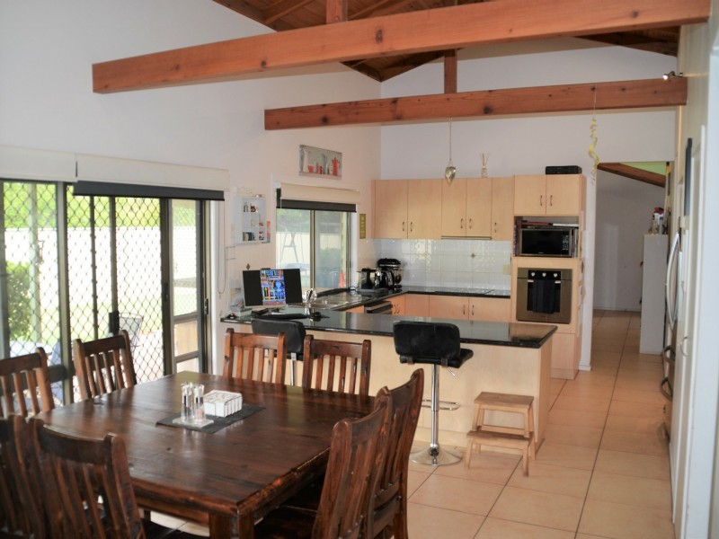 26 Collins Street, Clermont QLD 4721
