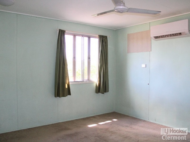 27 Beatty Street, Clermont QLD 4721