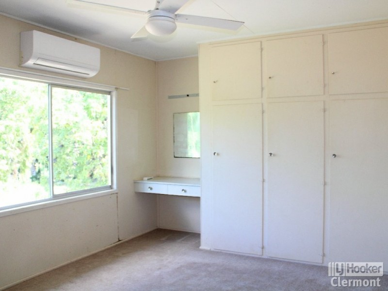 27 Beatty Street, Clermont QLD 4721