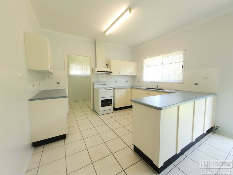5 Derrett Court, Clermont QLD 4721