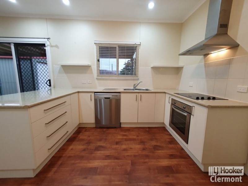 1 Lester Court, Clermont QLD 4721