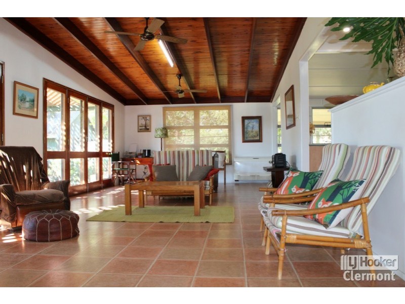 66 Box Street, Clermont QLD 4721