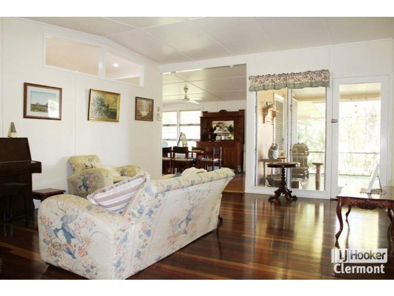 66 Box Street, Clermont QLD 4721