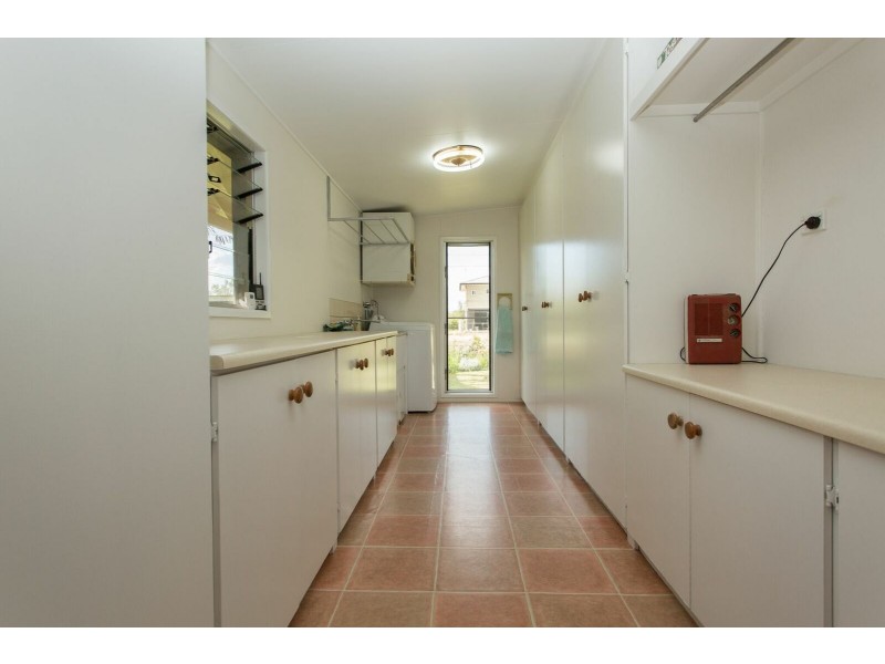 66 Box Street, Clermont QLD 4721