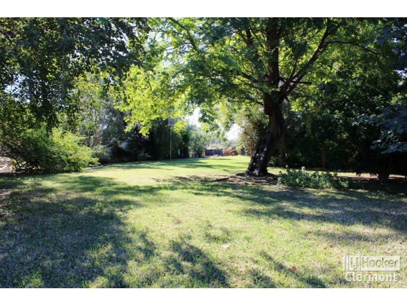 66 Box Street, Clermont QLD 4721