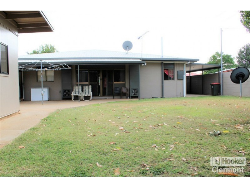 43 Daintree Street, Clermont QLD 4721
