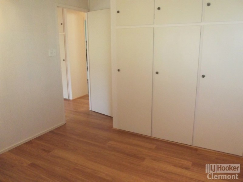 Unit 1 & 2/26 Kitchener Street, Clermont QLD 4721