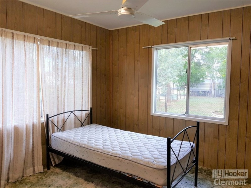 Unit 1 & 2/26 Kitchener Street, Clermont QLD 4721
