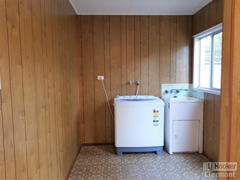 Unit 1 & 2/26 Kitchener Street, Clermont QLD 4721