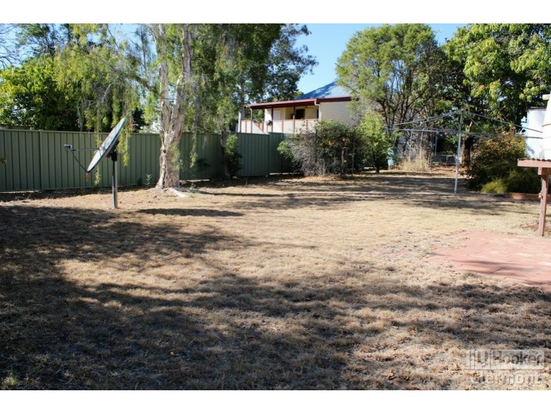 25 Francis Street, Clermont QLD 4721