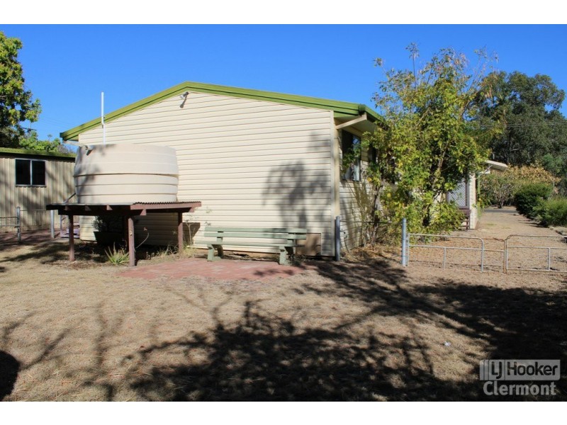 25 Francis Street, Clermont QLD 4721