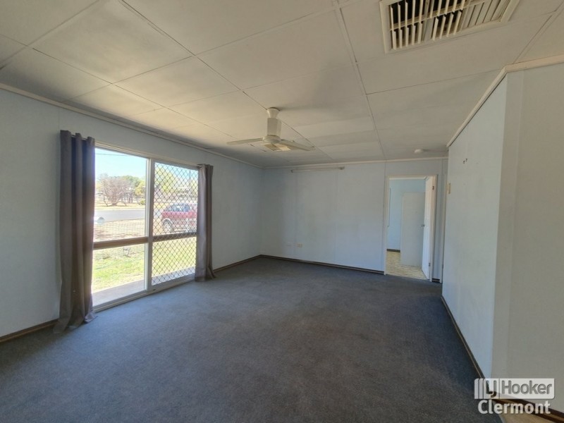 Unit 2/34 Francis Street, Clermont QLD 4721