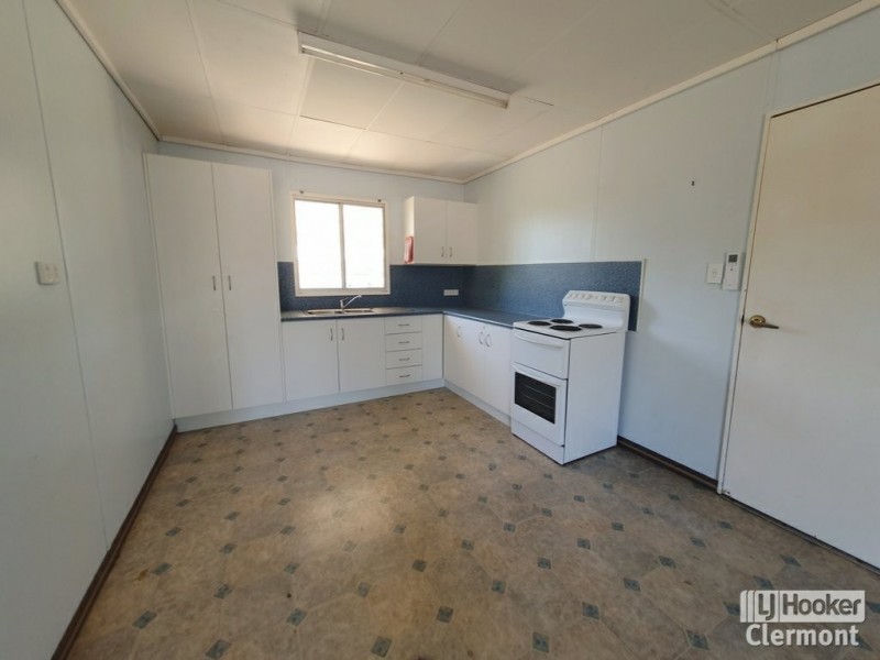 Unit 2/34 Francis Street, Clermont QLD 4721
