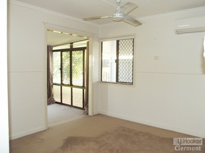 26 Lavarack Street, Clermont QLD 4721
