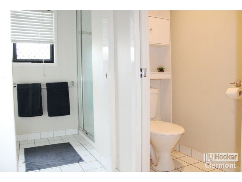 8 East Lane, Clermont QLD 4721