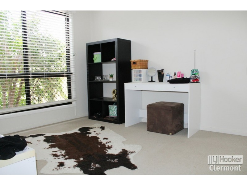 8 East Lane, Clermont QLD 4721