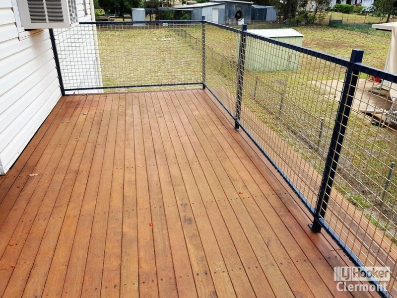 25 Kitchener Street, Clermont QLD 4721