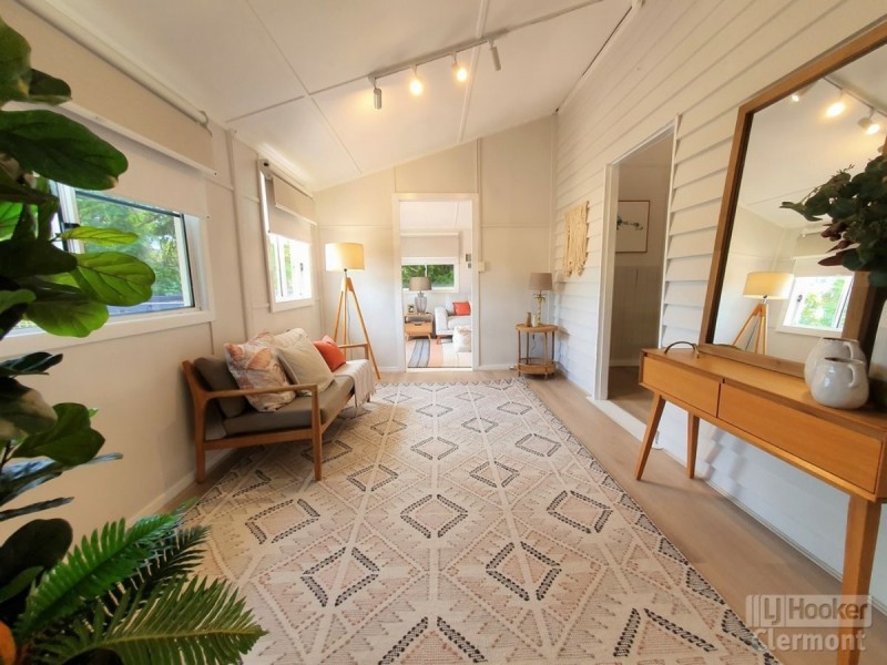 25 Kitchener Street, Clermont QLD 4721