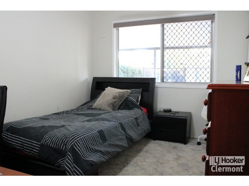 17 Box Street, Clermont QLD 4721