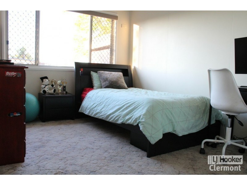 17 Box Street, Clermont QLD 4721